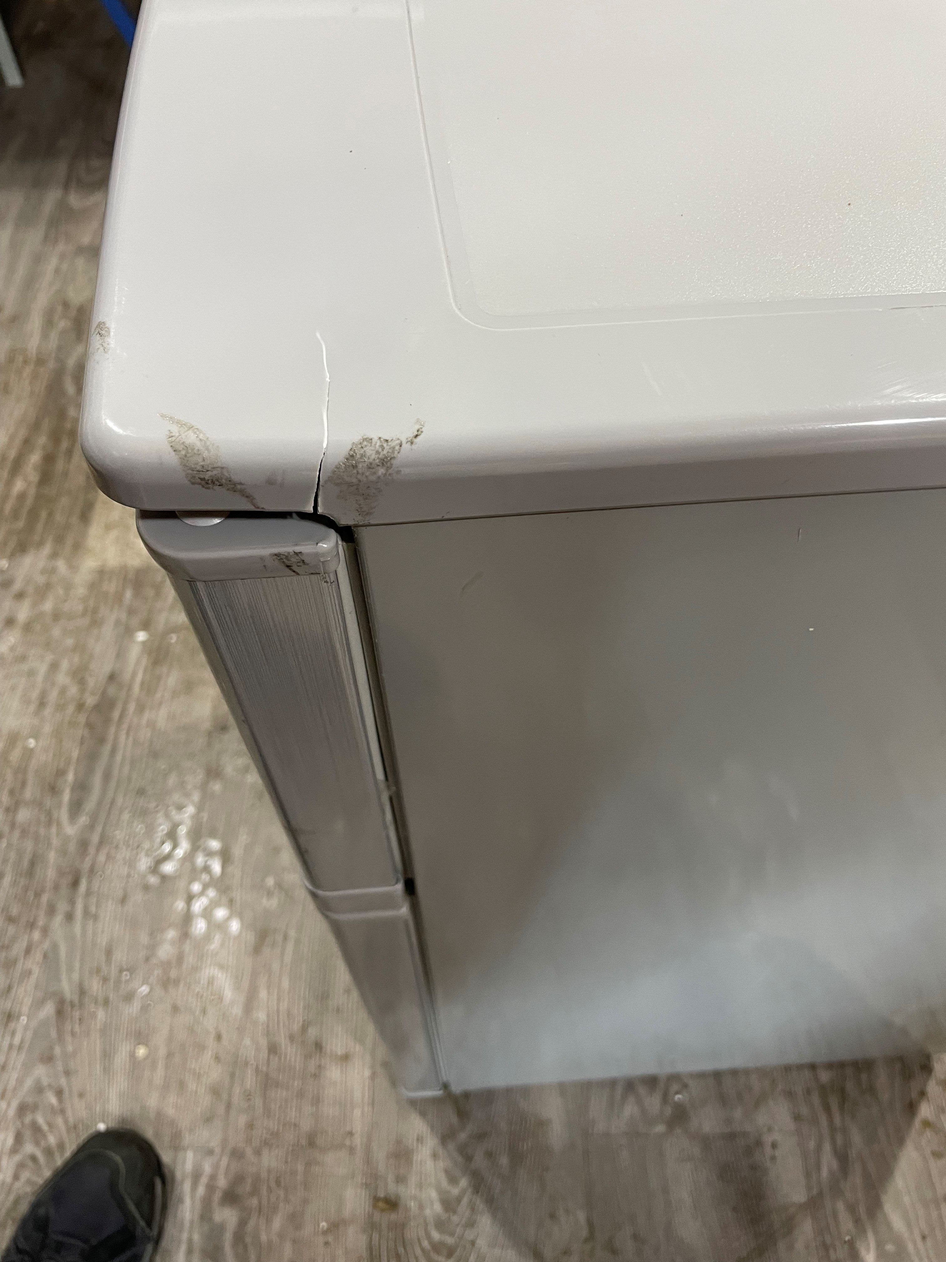 Mała lodówka z zamrażalnikiem 89L 85cm INOX OUTLET